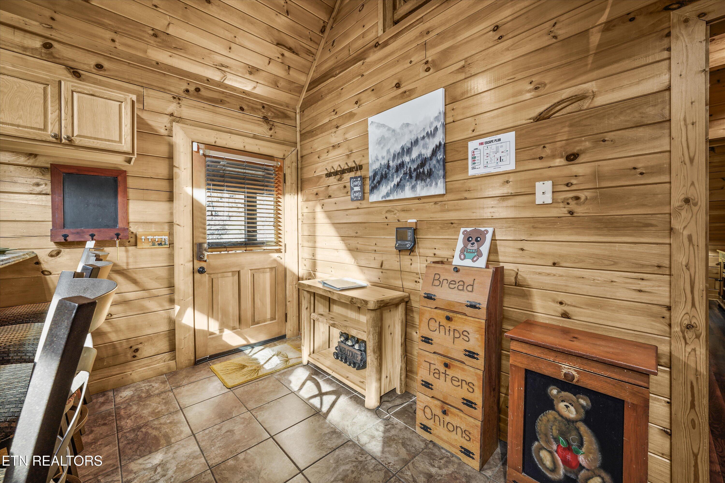 1627 Eagle Springs Road Sevierville, TN 37876 - Photo 16 of 60 22-1627 Eagle Springs Rd-09