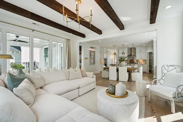 $896,000 | 545 Spiral Ramp Court, Charleston, SC 29492