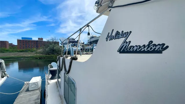 $65,000 | 360 Beach 59th Street, Unit C2 DOCK | Arverne