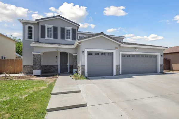 $665,000 | 2720 San Jose Avenue, Clovis, CA 93611
