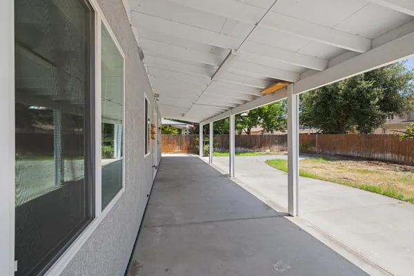 $665,000 | 2720 San Jose Avenue, Clovis, CA 93611