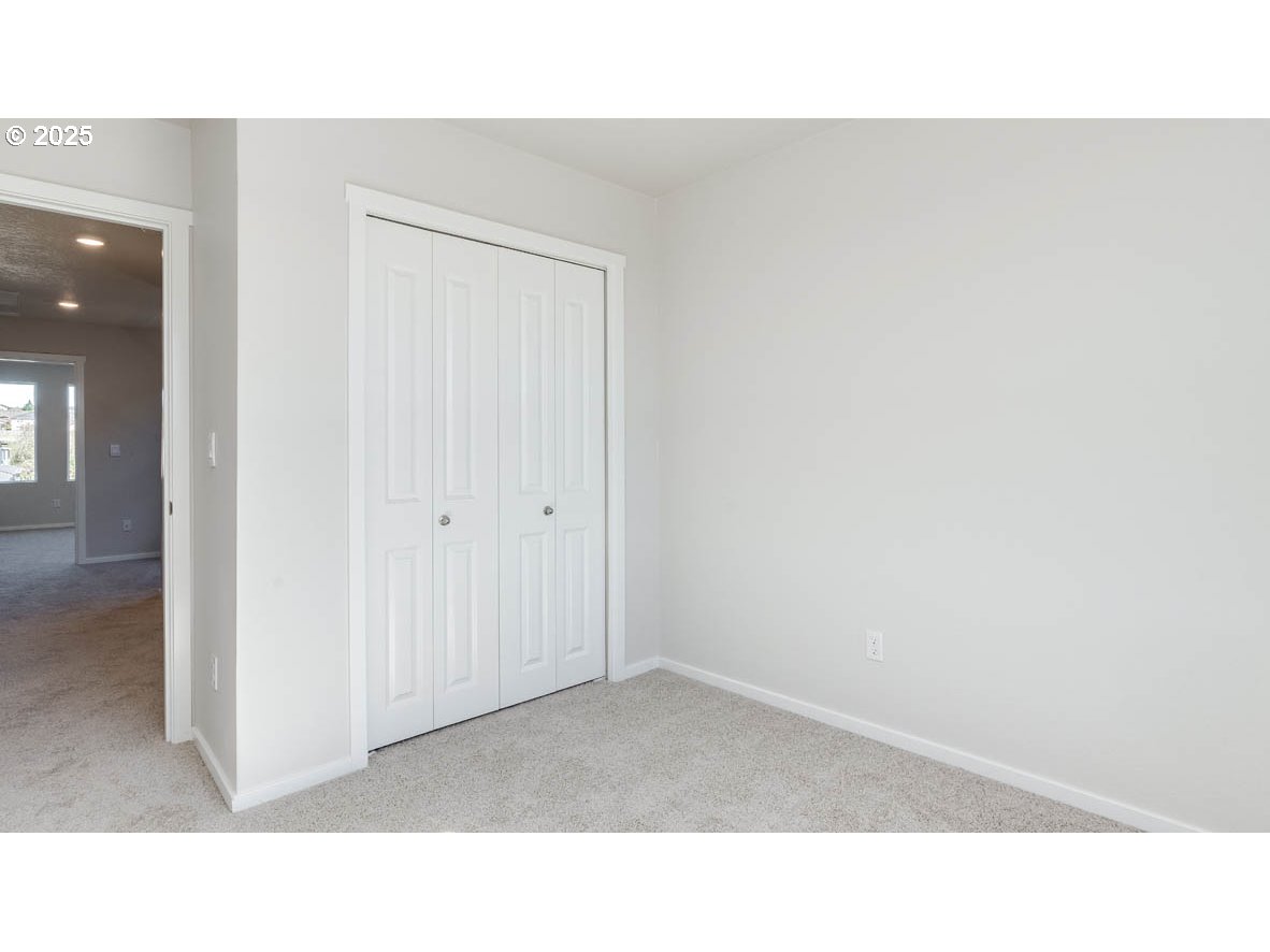 3564 Southwest 36th Street Gresham, OR 97080 - Photo 16 of 25