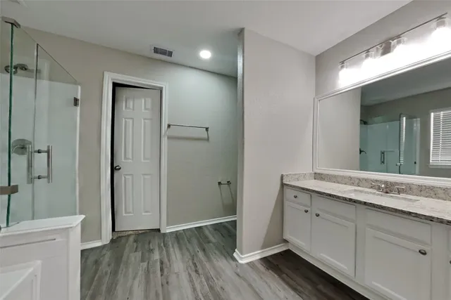 $2,300 | 22003 Avonglen Lane, Spring, TX 77389