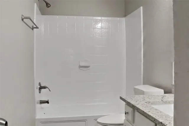 $2,300 | 22003 Avonglen Lane, Spring, TX 77389