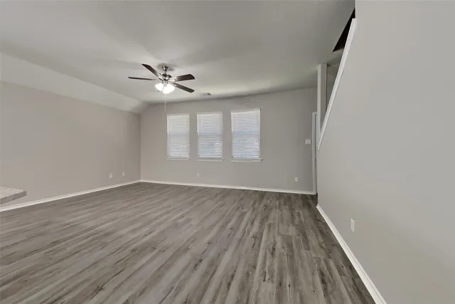 $2,300 | 22003 Avonglen Lane, Spring, TX 77389