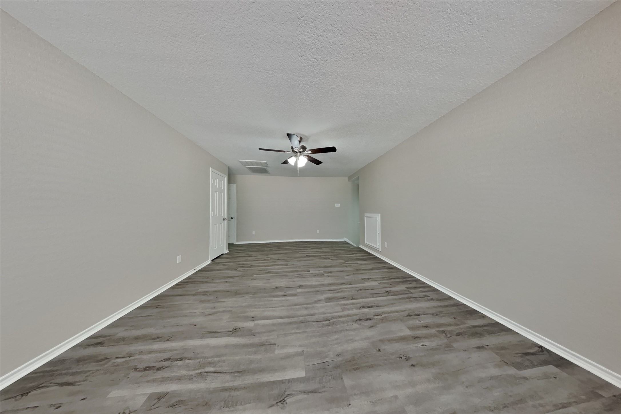 22003 Avonglen Lane Spring, TX 77389 - Photo 5 of 19