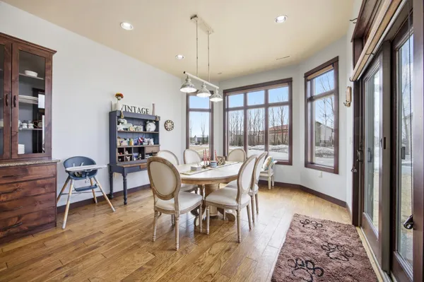 $1,150,000 | 16496 42nd Street Southeast, Mapleton, ND 58059