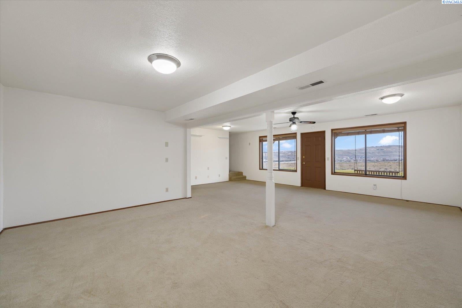 101505 East Reata Road Kennewick, WA 99338 - Photo 27 of 48 Gallery Image 27