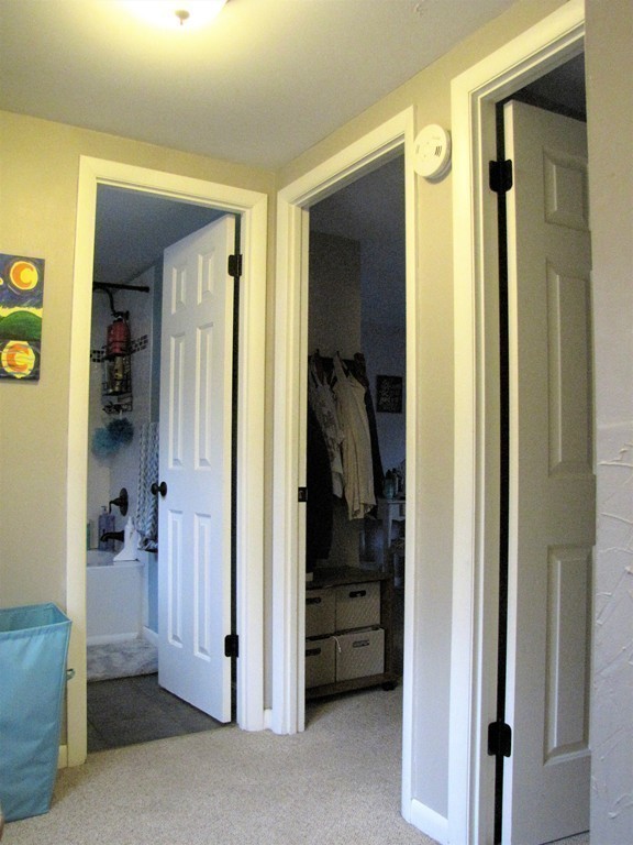5 Fairview Park Road, Unit 9 Sturbridge, MA 01566 - Photo 10 of 13 Gallery Image 10