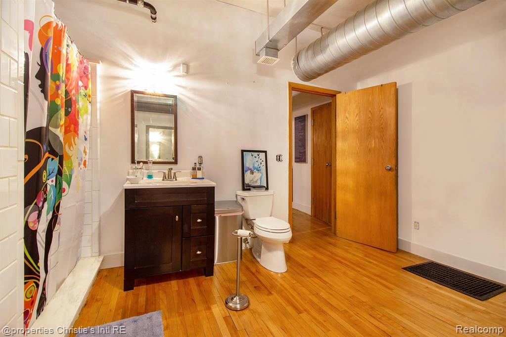 1250 Library Street, Unit 51 Detroit, MI 48226 - Photo 5 of 13