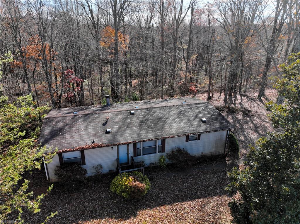 3793 Volunteer Road Pinnacle, NC 27043 - Photo 5 of 12