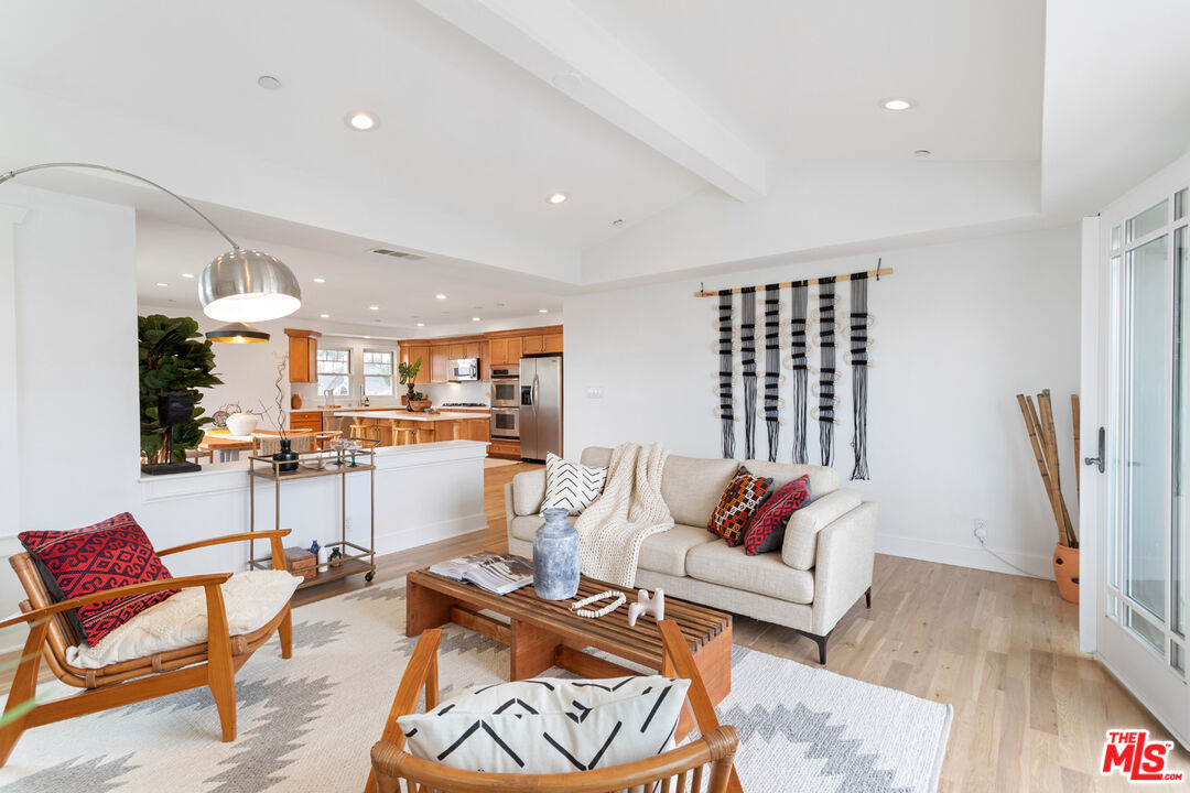 625 Diamond Street Redondo Beach, CA 90277 - Photo 15 of 42 a living room with furniture and a wooden floor
