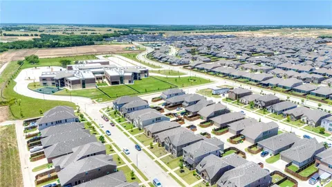 $319,000 | 1113 Milfoil Drive, Justin, TX 76247