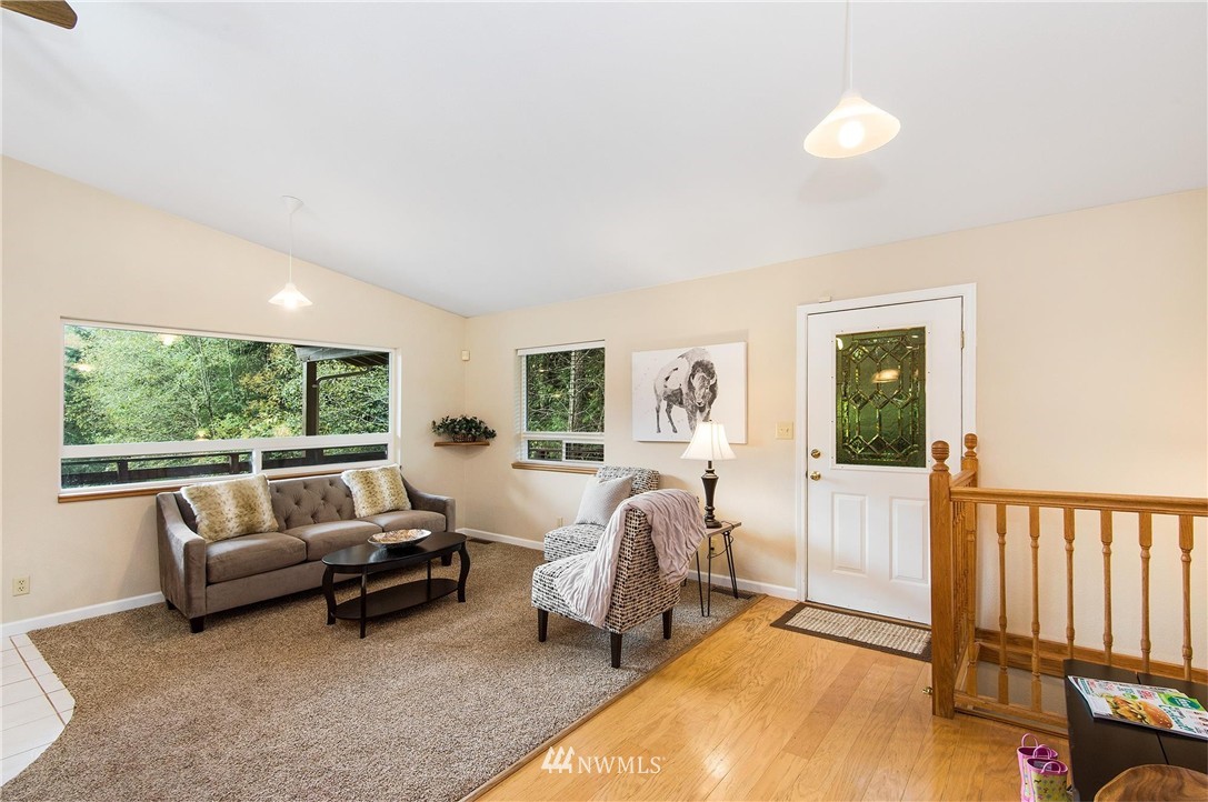 9269 Phillips Road Southeast Port Orchard, WA 98367 - Photo 3 of 25 Gallery Image 3