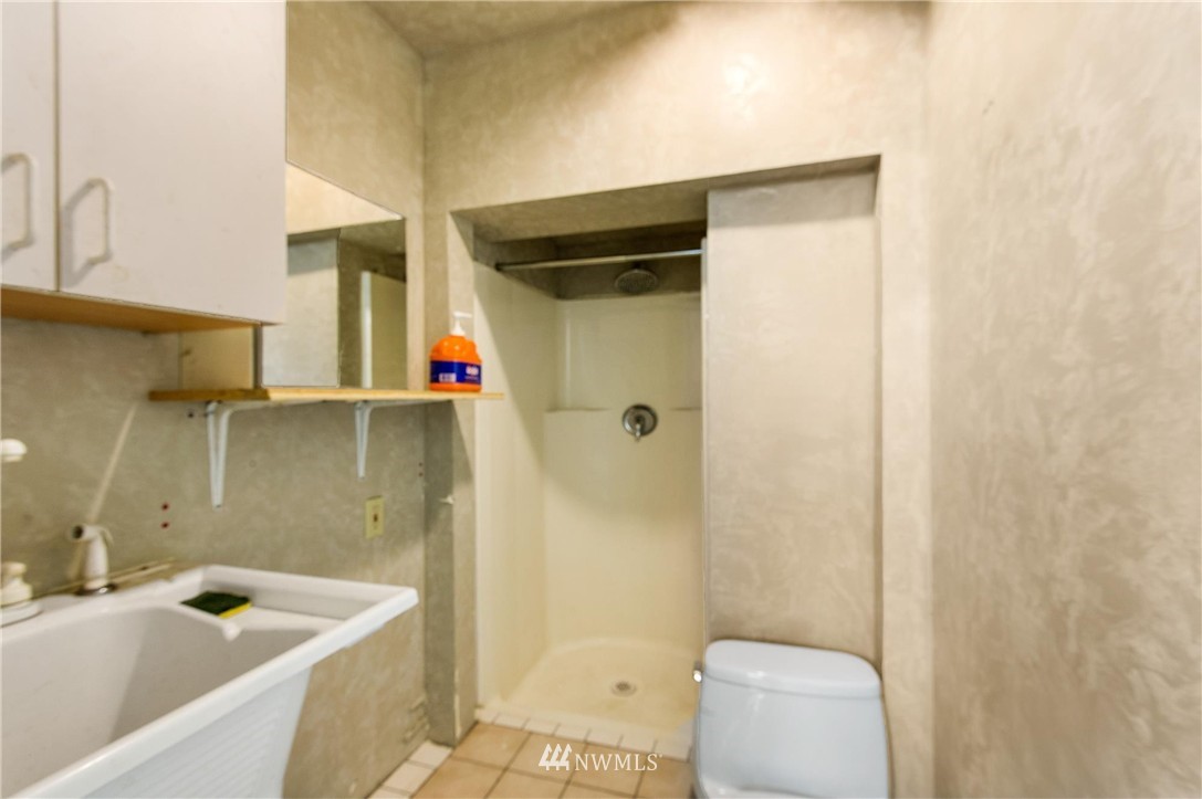 9269 Phillips Road Southeast Port Orchard, WA 98367 - Photo 21 of 25 Gallery Image 21