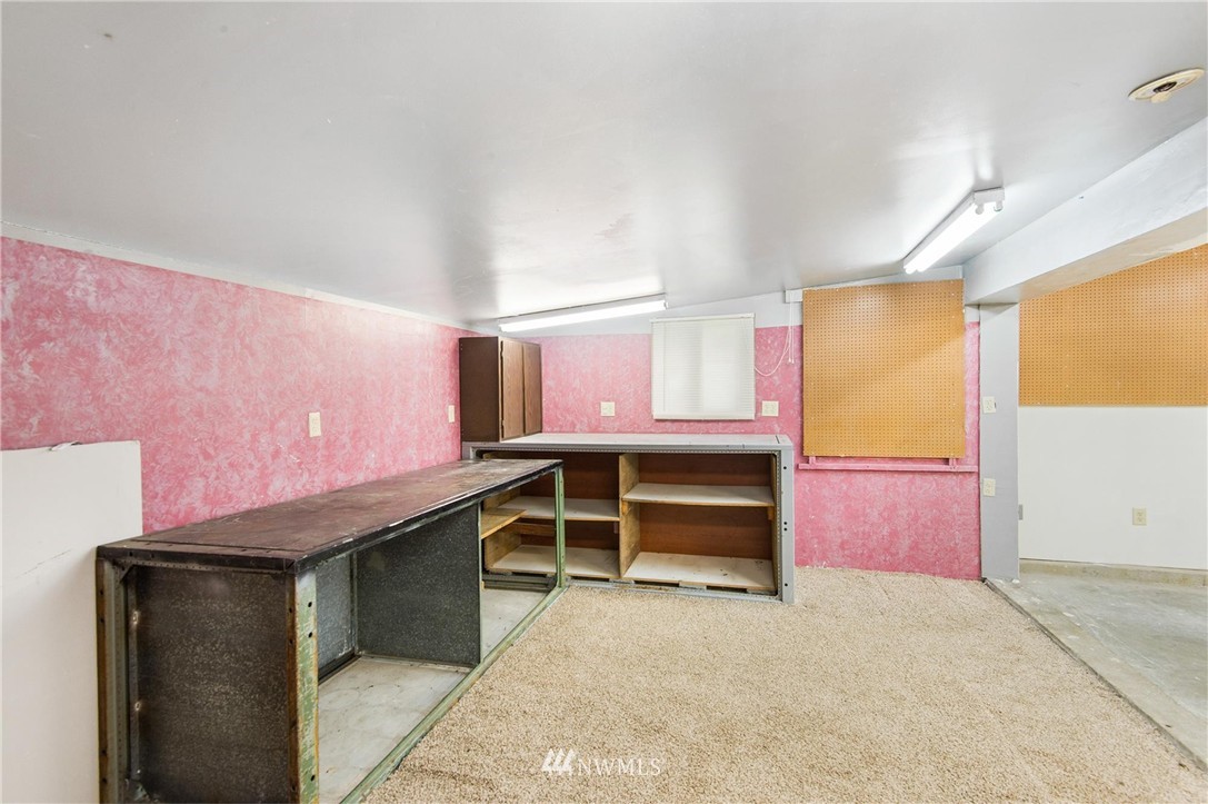 9269 Phillips Road Southeast Port Orchard, WA 98367 - Photo 23 of 25 Gallery Image 23