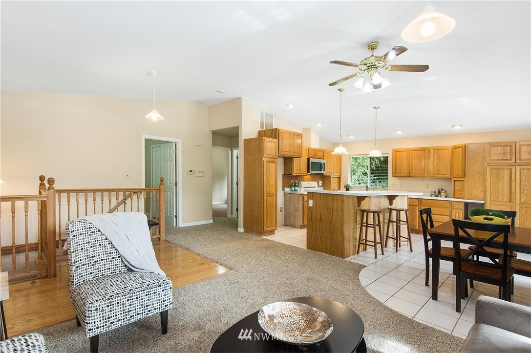 9269 Phillips Road Southeast Port Orchard, WA 98367 - Photo 4 of 25 Gallery Image 4