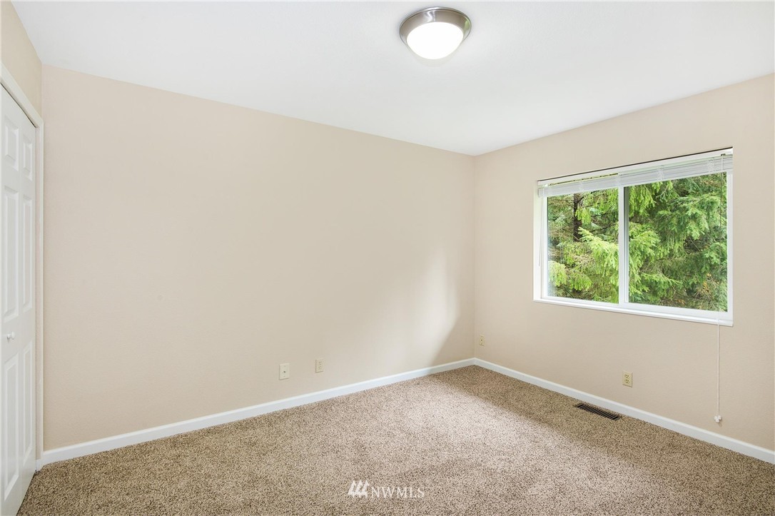 9269 Phillips Road Southeast Port Orchard, WA 98367 - Photo 8 of 25 Gallery Image 8