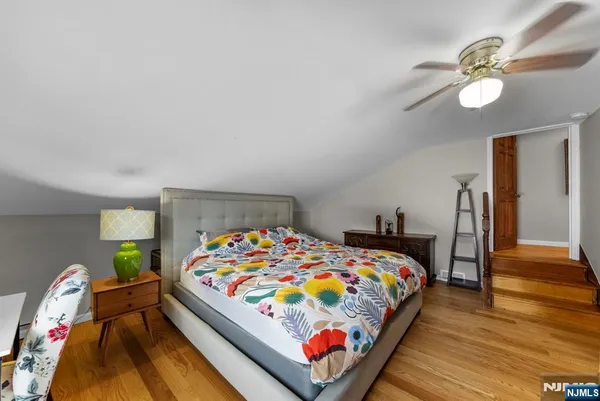 $1,350,000 | 127 Hillside Avenue, Cresskill, NJ 07626