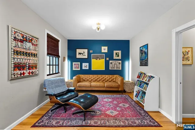 $1,350,000 | 127 Hillside Avenue, Cresskill, NJ 07626