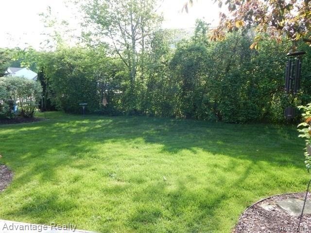 52202 Boland Road New Baltimore, MI 48047 - Photo 33 of 35 DSCN8053.JPG