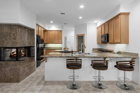 $1,350,000 | 1681 Ponderosa Way, Palm Springs, CA 92264