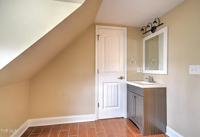 $219,900 | 235 McDowell Street, Bristol, TN 37620