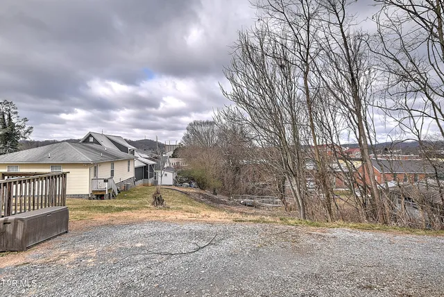$219,900 | 235 McDowell Street, Bristol, TN 37620