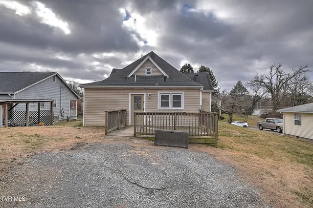 $219,900 | 235 McDowell Street, Bristol, TN 37620
