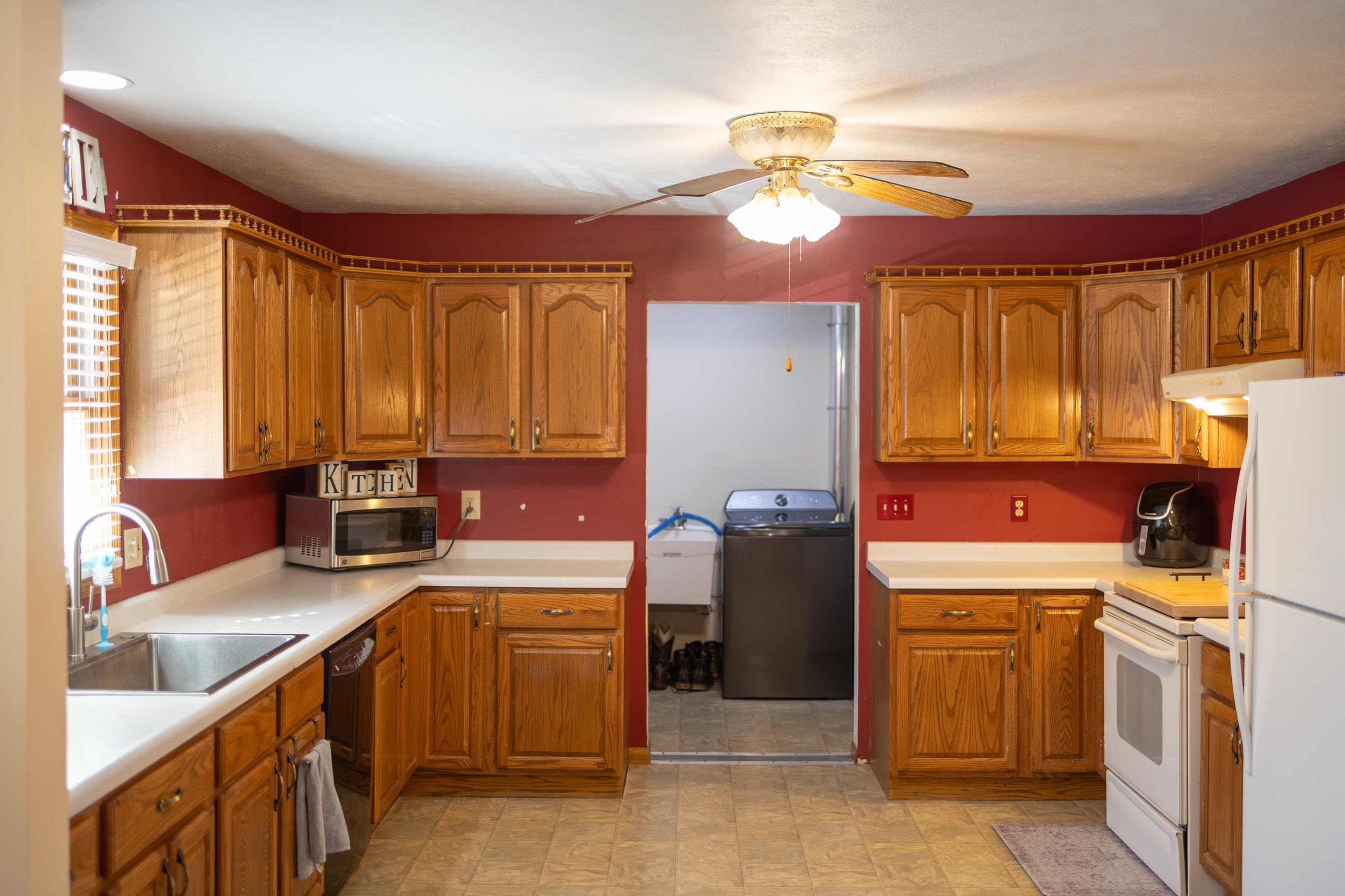 100 Adams Street Ridott, IL 61067 - Photo 10 of 20 Gallery Image 10