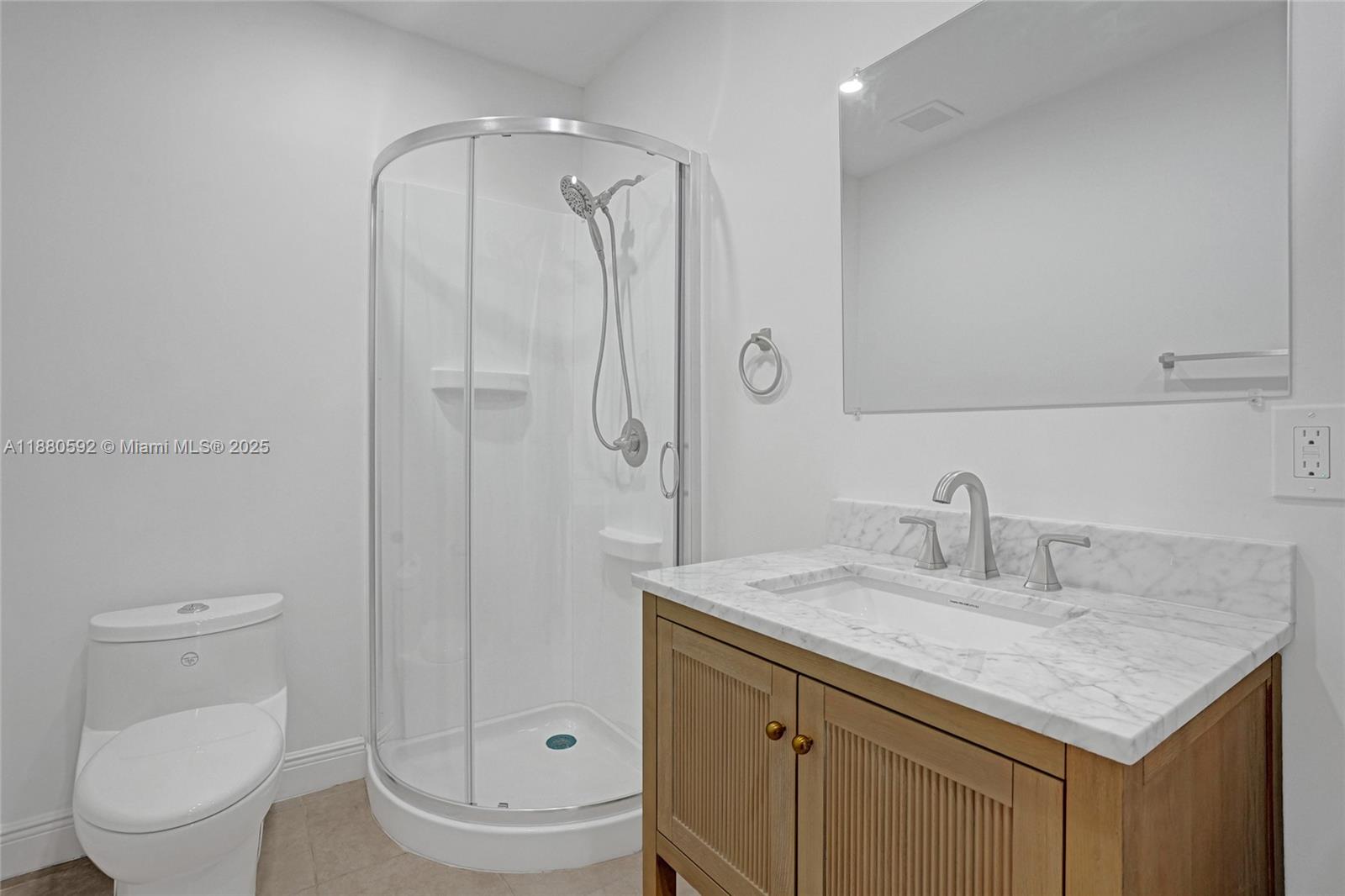 136 Northwest 6th Avenue, Unit 2 Hallandale Beach, FL 33009 - Photo 12 of 32