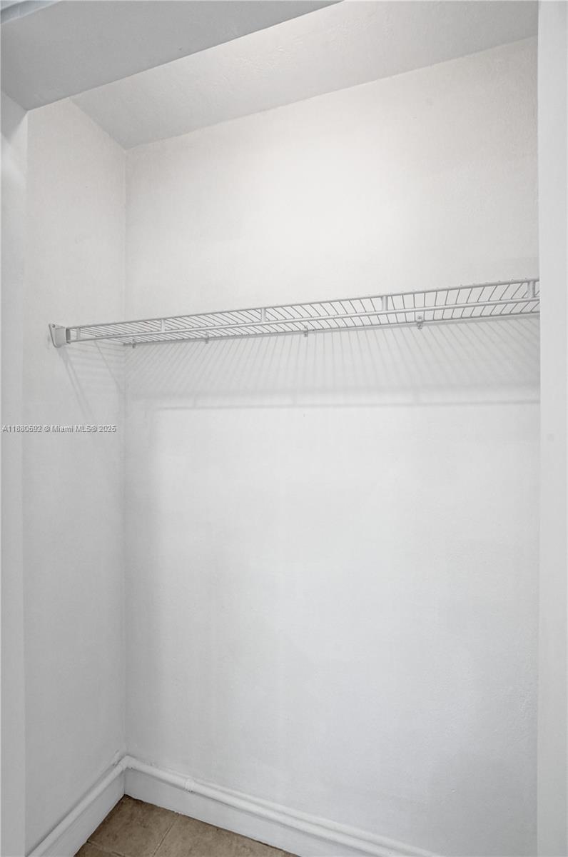 136 Northwest 6th Avenue, Unit 2 Hallandale Beach, FL 33009 - Photo 14 of 32