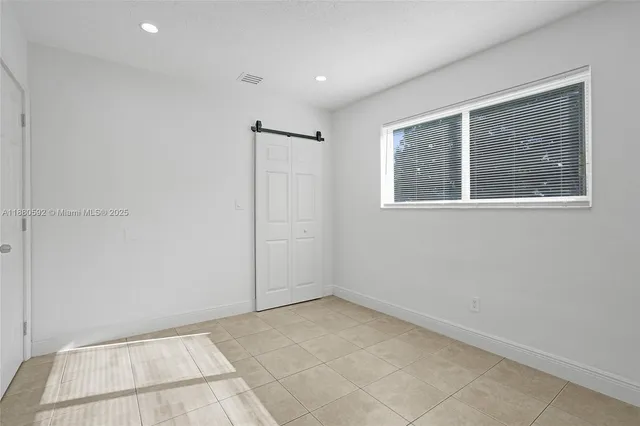 $2,550 | 136 Northwest 6th Avenue, Unit 2, Hallandale Beach, FL 33009