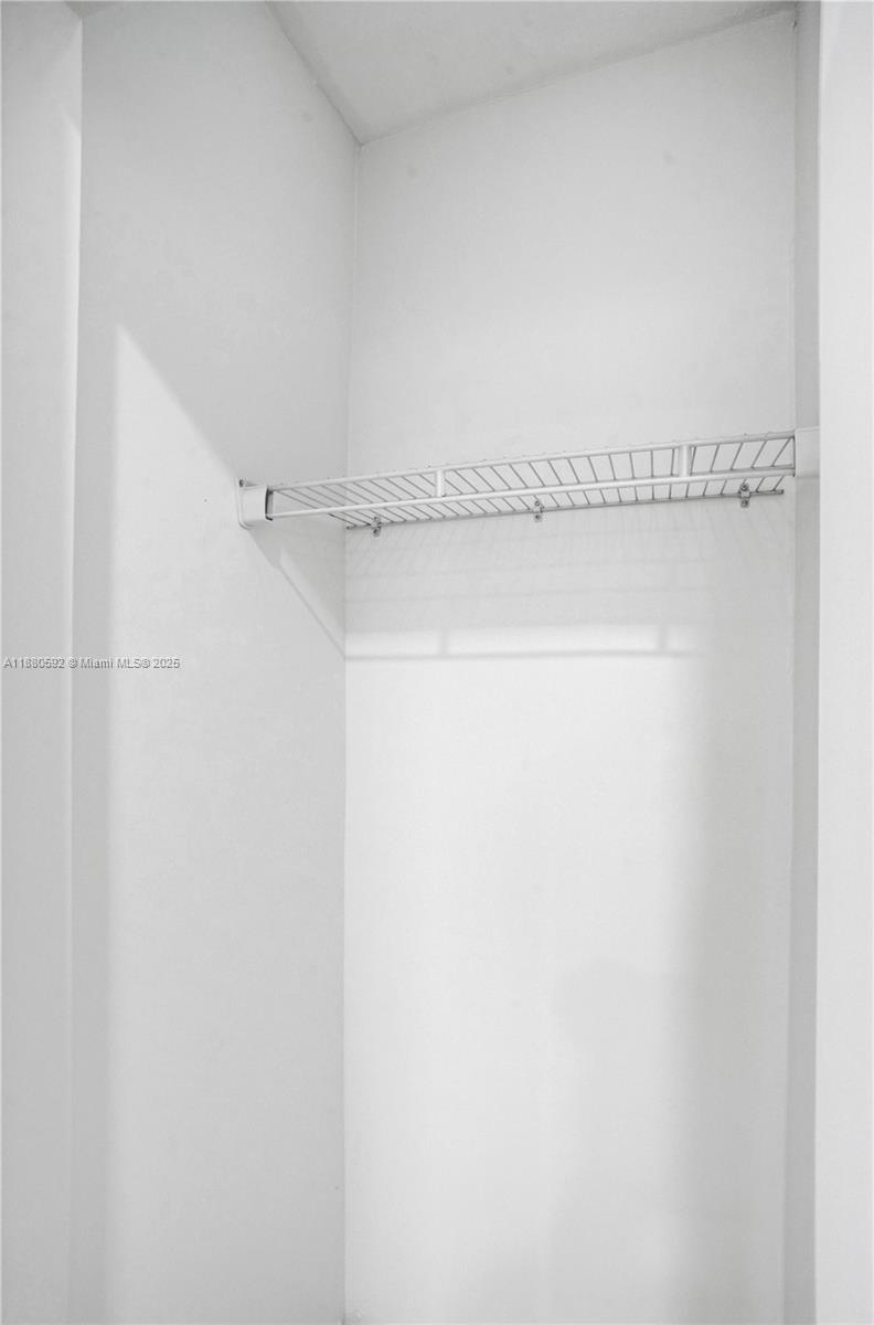 136 Northwest 6th Avenue, Unit 2 Hallandale Beach, FL 33009 - Photo 19 of 32