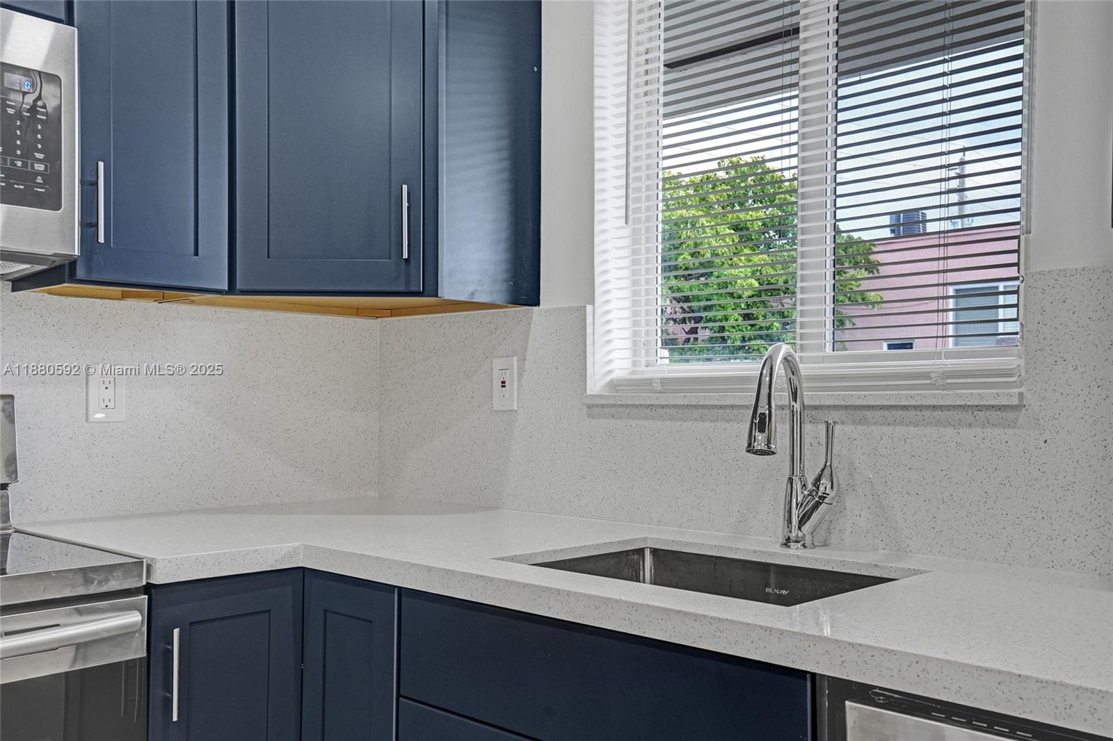 136 Northwest 6th Avenue, Unit 2 Hallandale Beach, FL 33009 - Photo 3 of 32