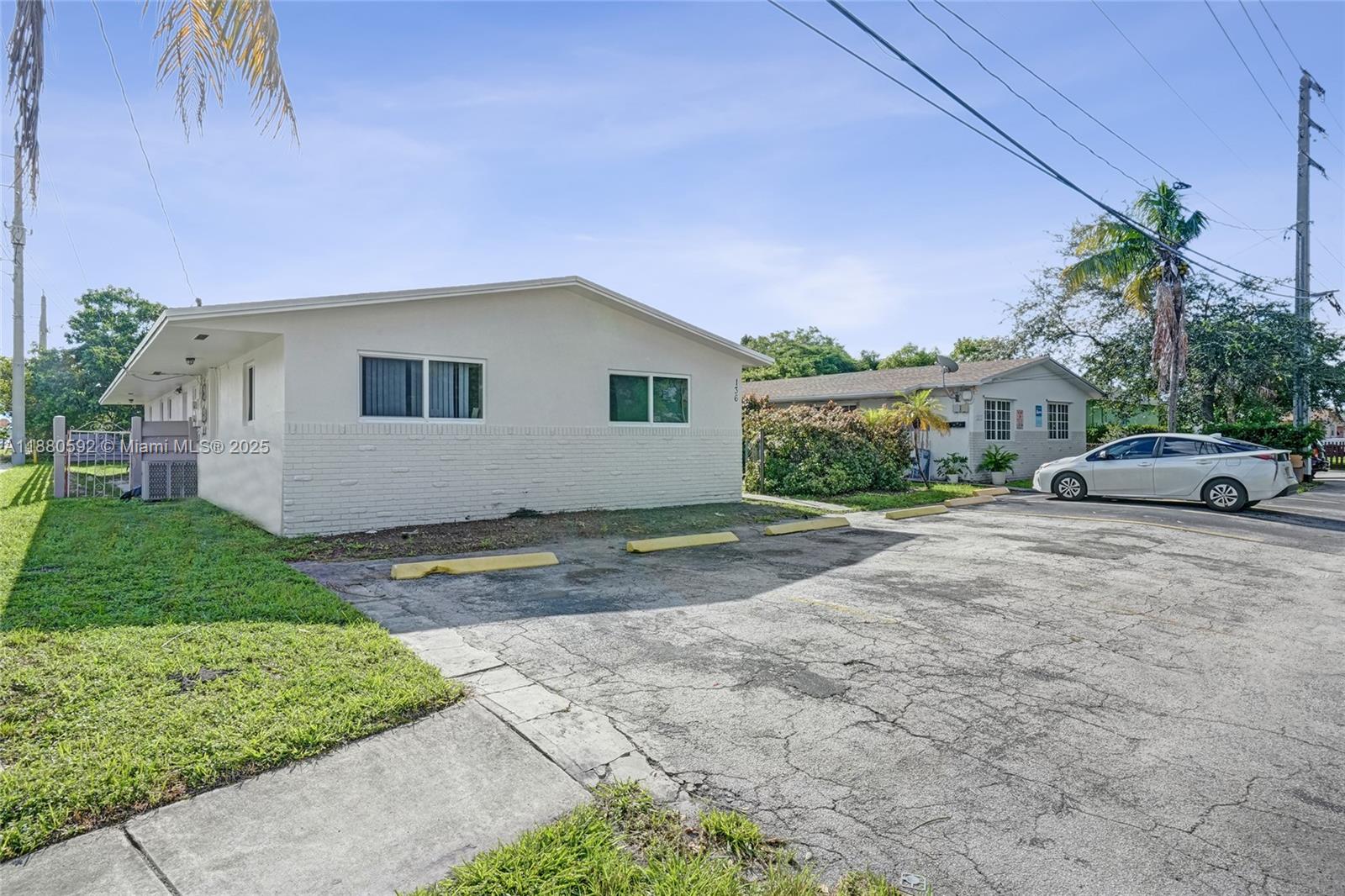 136 Northwest 6th Avenue, Unit 2 Hallandale Beach, FL 33009 - Photo 32 of 32