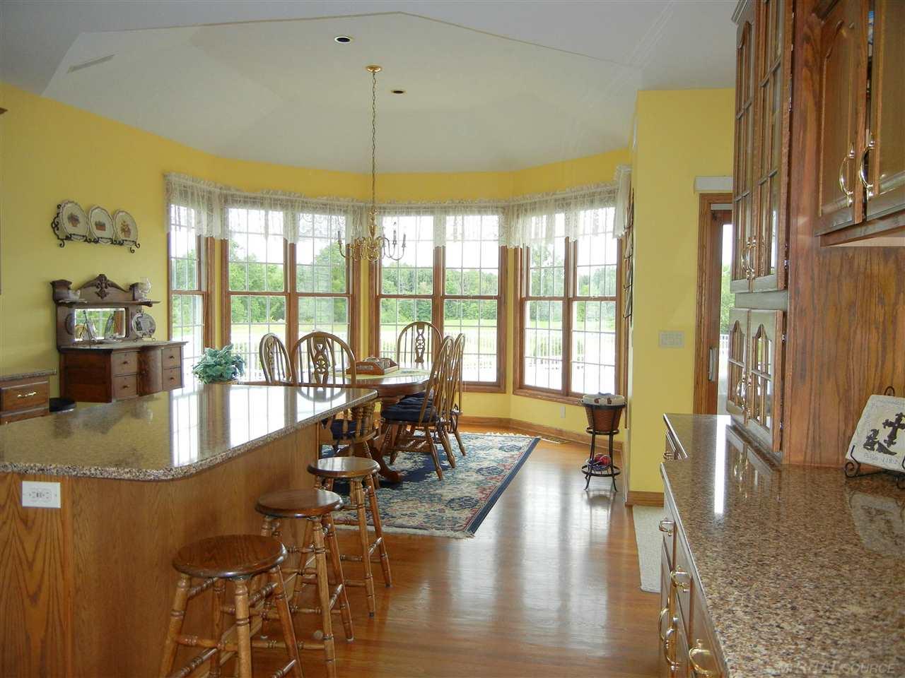 4690 West Bennington Road Owosso, MI 48867 - Photo 4 of 59 31295499-3.JPG