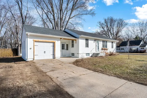 $357,000 | 1945 4th Street, White Bear Lake, MN 55110