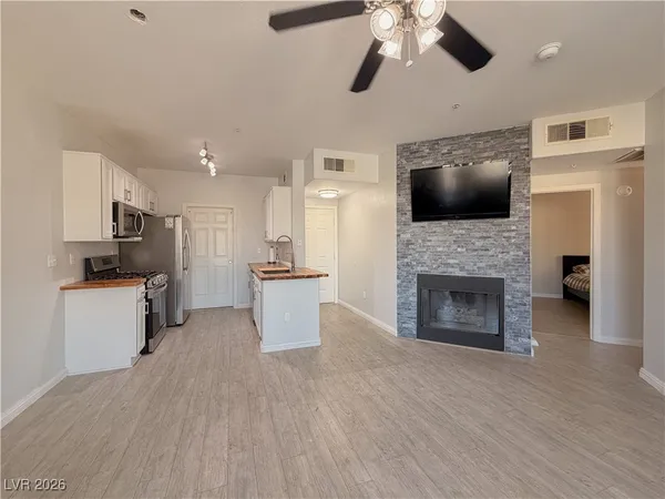 $259,000 | 7143 South Durango Drive, Unit 311, Las Vegas, NV 89113