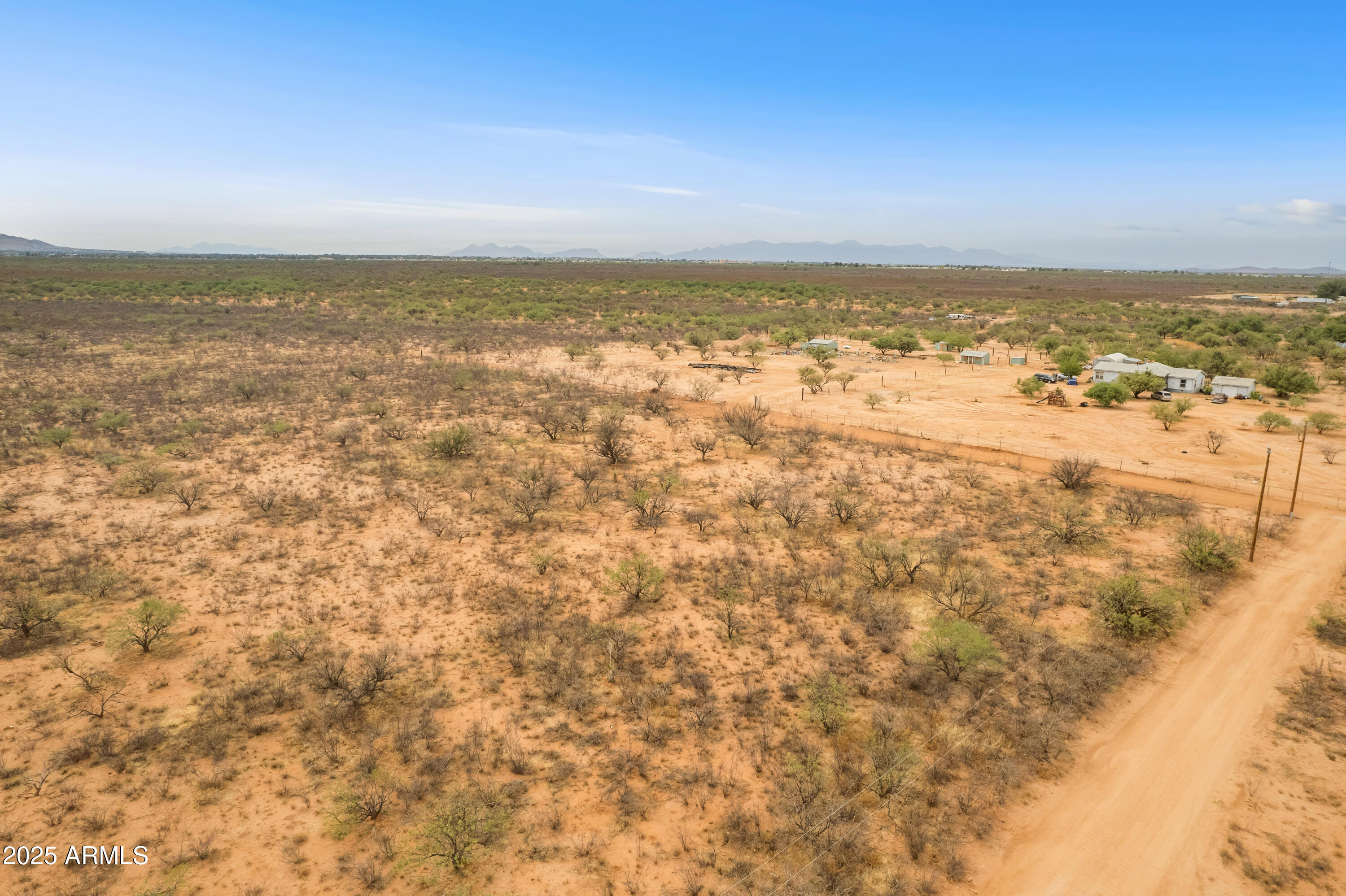5 East Lazy Y 5 Road, Unit M Sierra Vista, AZ 85635 - Photo 8 of 12 a view of an ocean