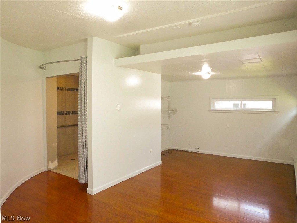 1082 Shields Road Youngstown, OH 44511 - Photo 10 of 21 Gallery Image 10