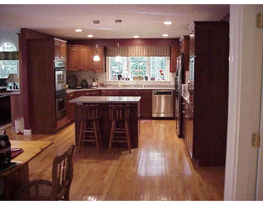 98 Maple Street Scituate, MA 02066 - Photo 5 of 12 Gallery Image 5