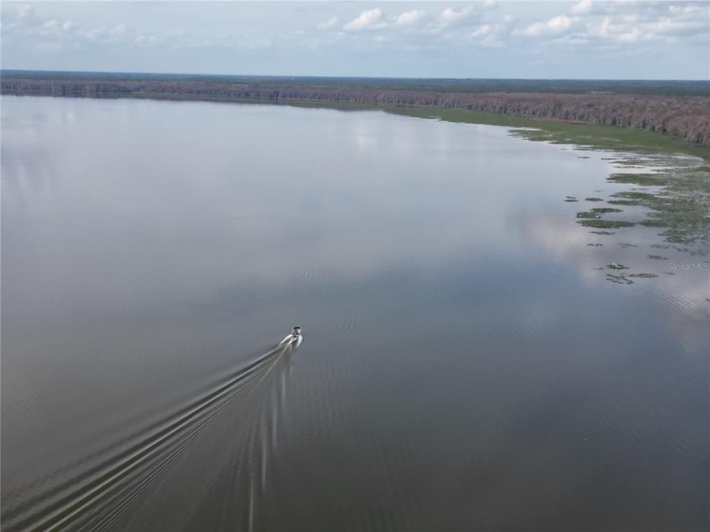 202nd Terrace Hawthorne, FL 32640 - Photo 7 of 10 a view of a small space