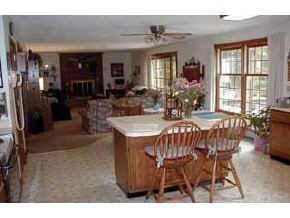 378 3rd Range Road Pembroke, NH 03275 - Photo 2 of 4