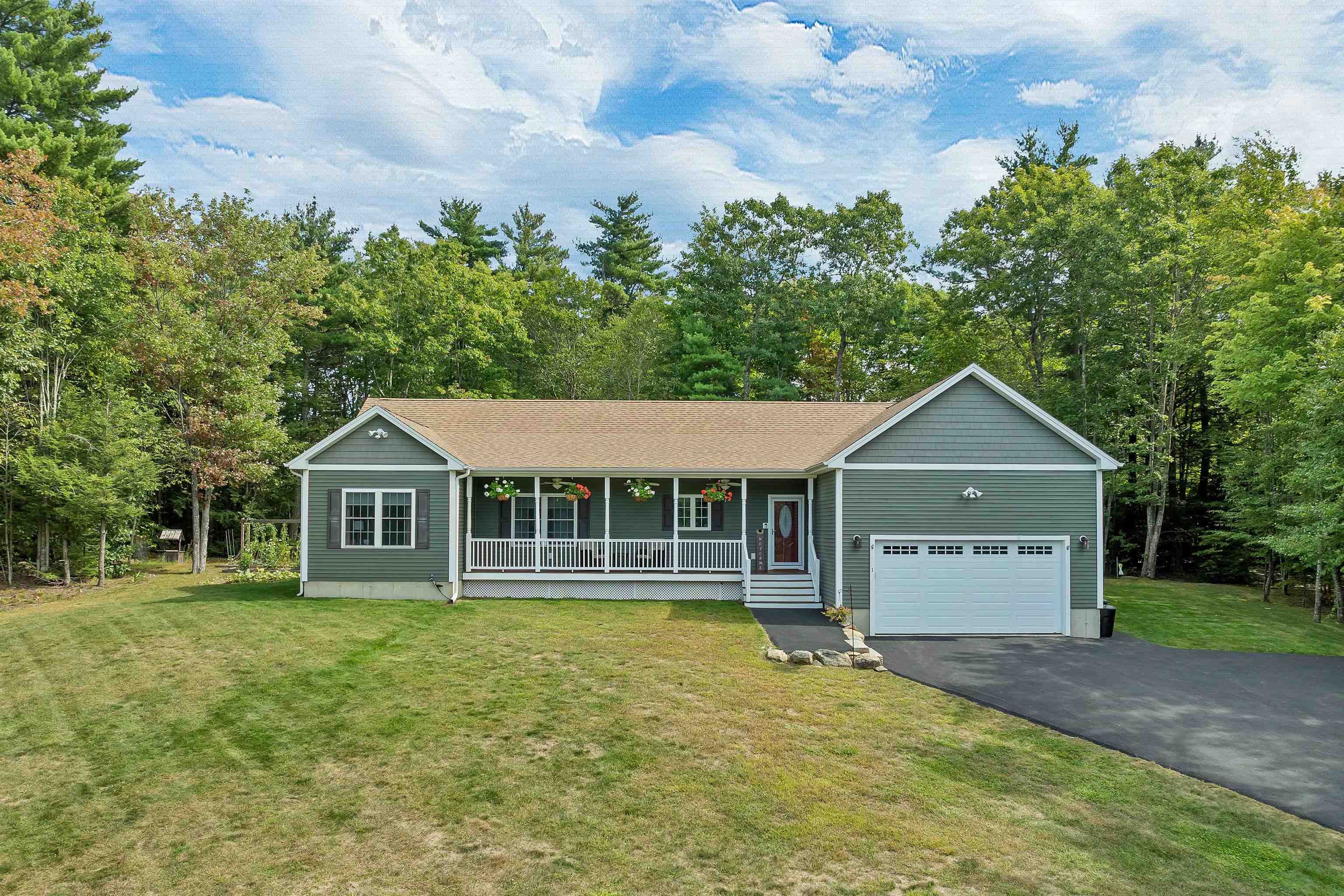 1 Corey Road Deerfield, NH 03037 - Photo 1 of 41 Gallery Image 1