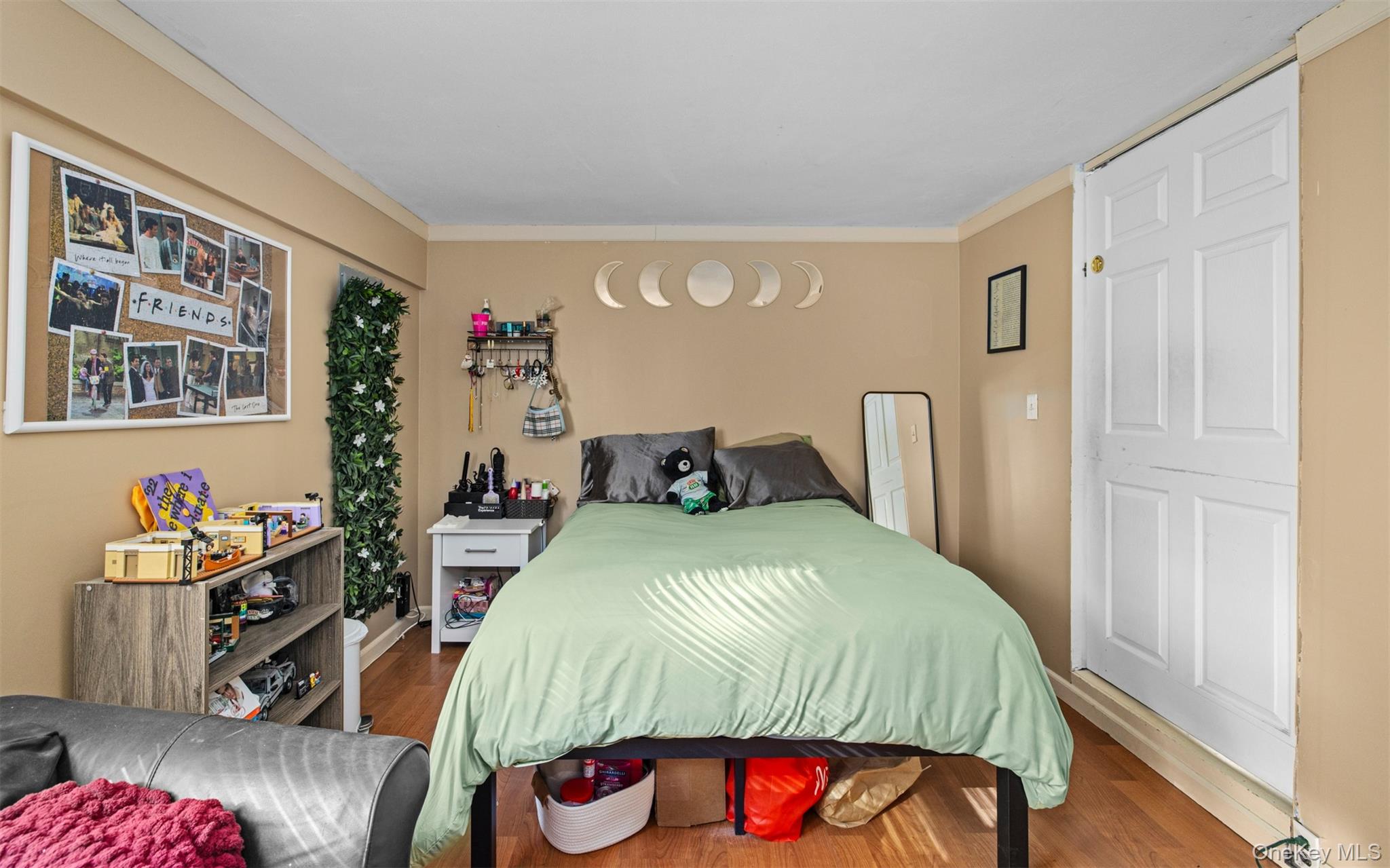 447 China Road Sayville, NY 11782 - Photo 13 of 20