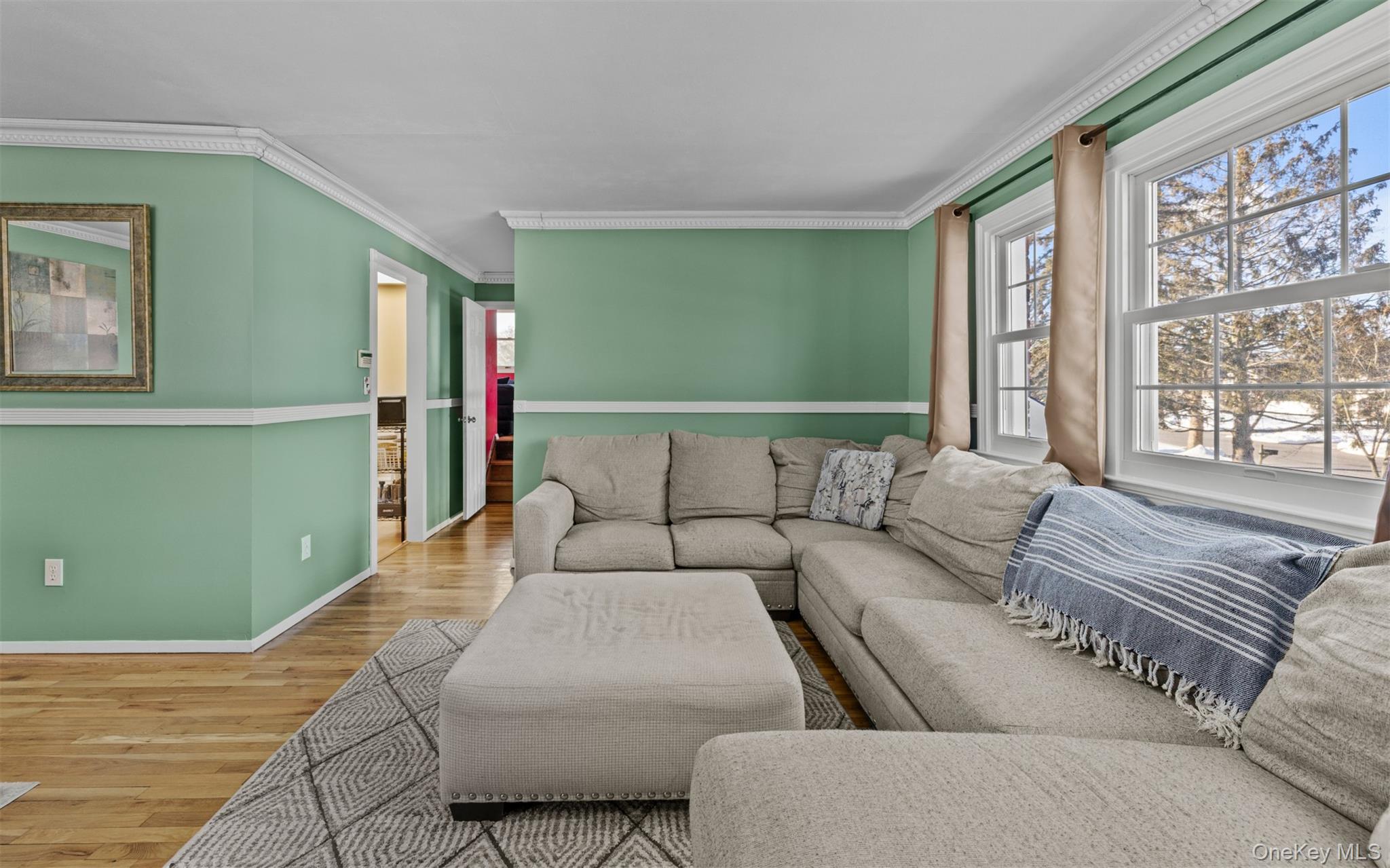 447 China Road Sayville, NY 11782 - Photo 3 of 20