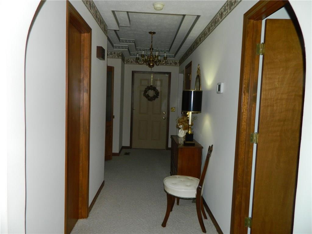 1758 Fox Ridge Drive, Unit 84 Springfield, OH 45503 - Photo 3 of 34