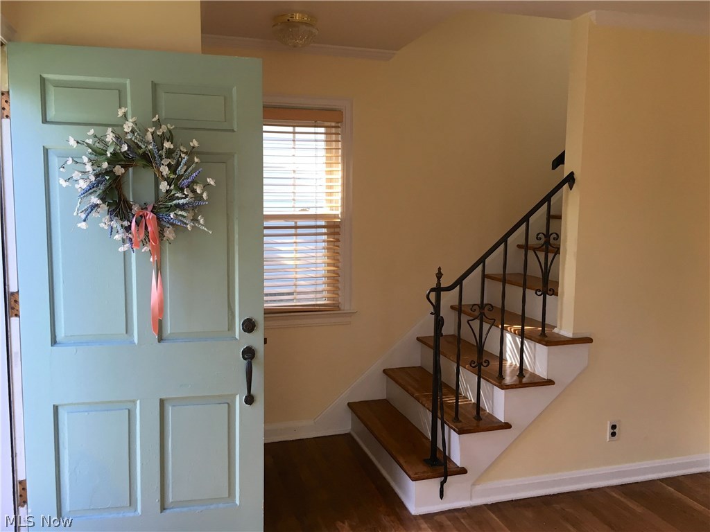 1400 Winston Road Cleveland, OH 44121 - Photo 16 of 31