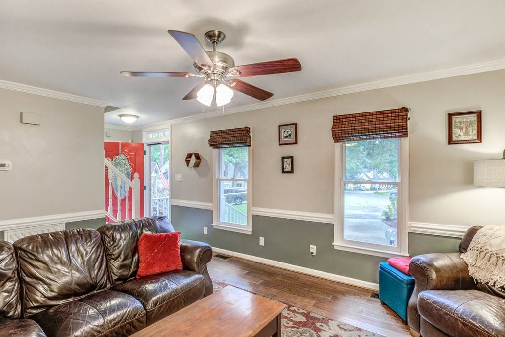 6901 Sandringham Drive Raleigh, NC 27613 - Photo 11 of 30 Bright Living Room